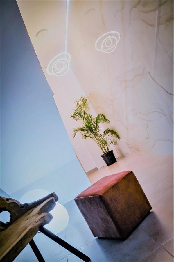 Design Suites Boutique Hotel - Adults Only ซังตามาเรีย ภายนอก รูปภาพ